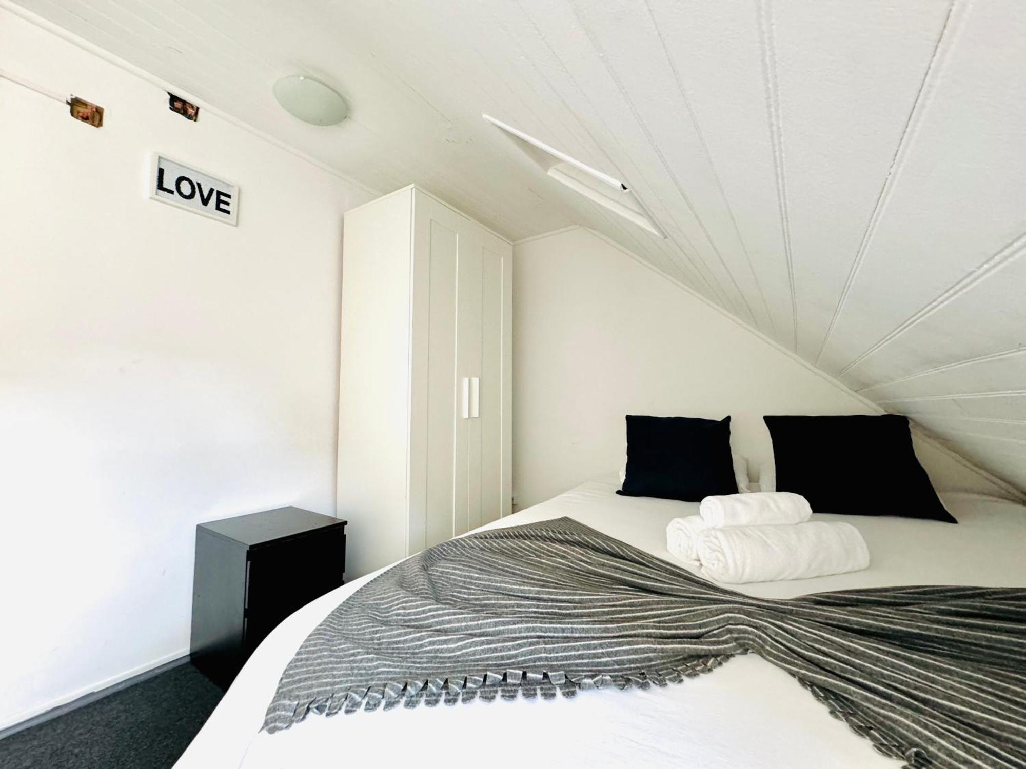 Low Cost Arroios Rooms Lisbon Exterior photo