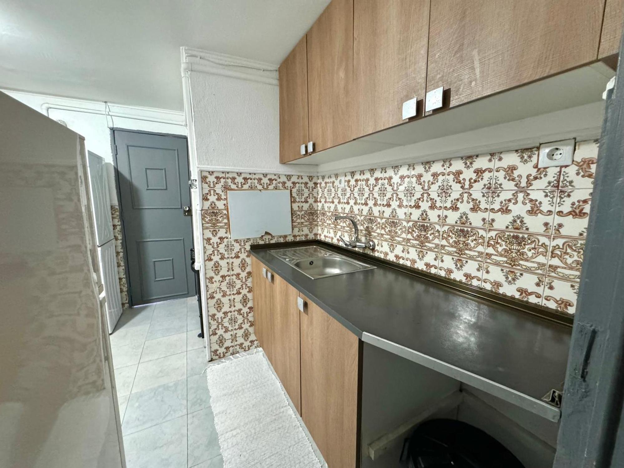 Low Cost Arroios Rooms Lisbon Exterior photo