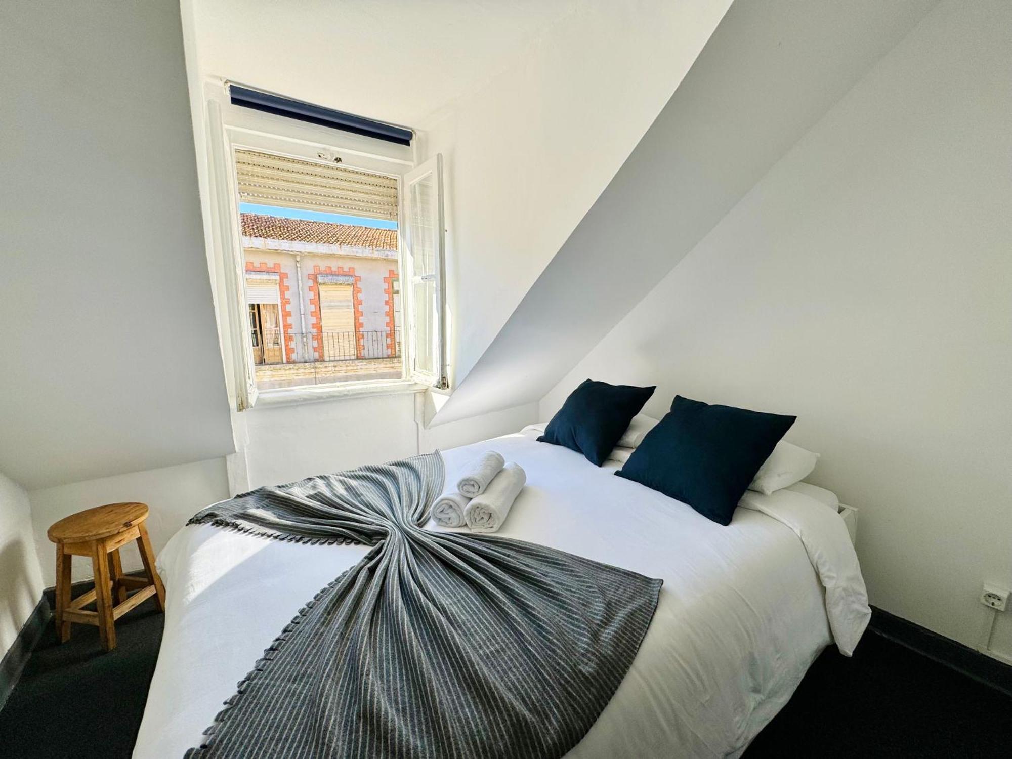 Low Cost Arroios Rooms Lisbon Exterior photo