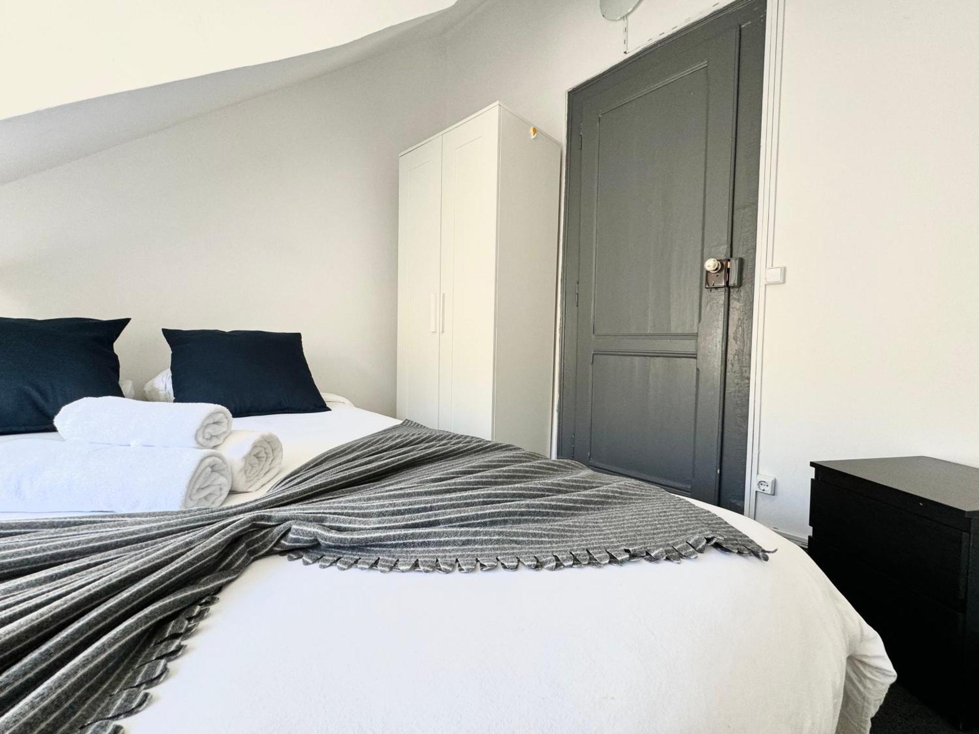 Low Cost Arroios Rooms Lisbon Exterior photo
