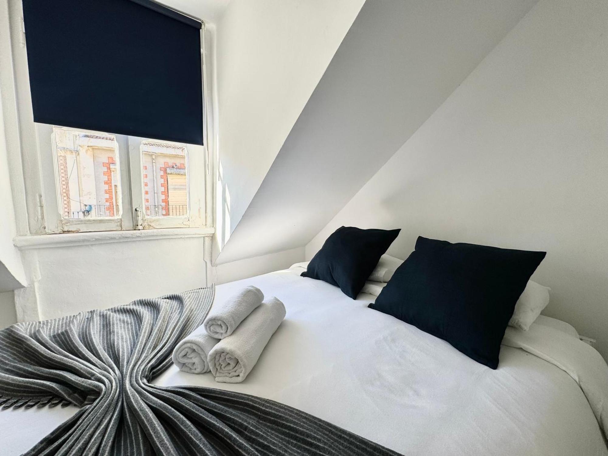 Low Cost Arroios Rooms Lisbon Exterior photo